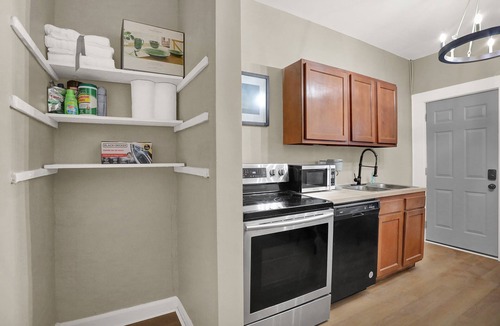 Indianapolis Apartment | The village