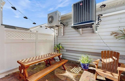 Villages of Five Points Condo | The Villages of Five Points condo w/community pools, tennis courts, shops