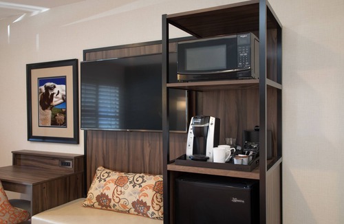 Downtown Hotel | The Vine Inn Davis