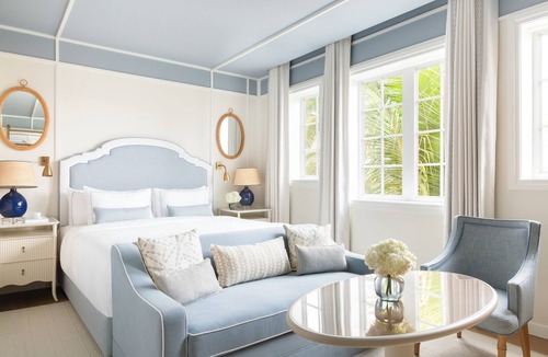 Palm Beach Hotel | The Vineta