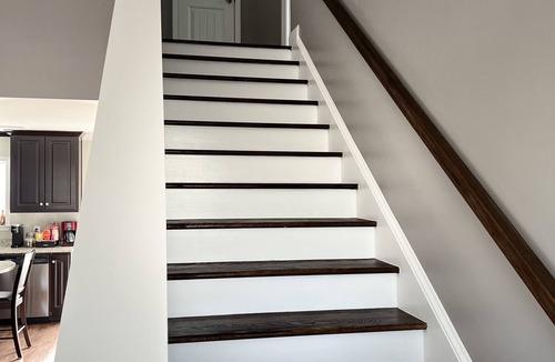 Phenix City House | The Vineyard Private Room