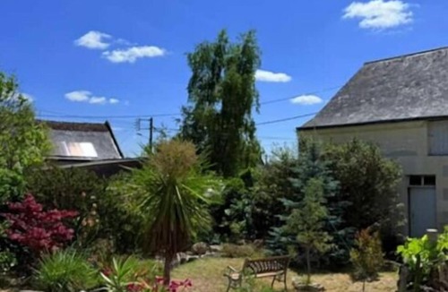 Bourgueil House | The vineyard setting