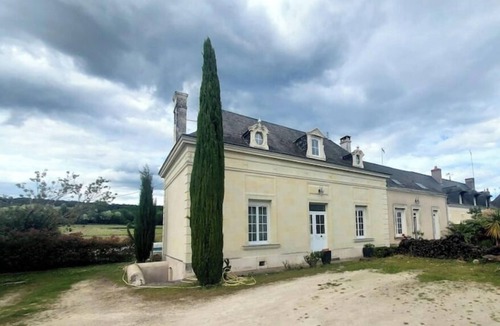 Bourgueil House | The vineyard setting