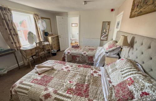 Wellington Bed & Breakfast | The Vintage Inn