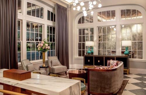Central Business District Hotel | The Virginian Lynchburg, Curio Collection By Hilton