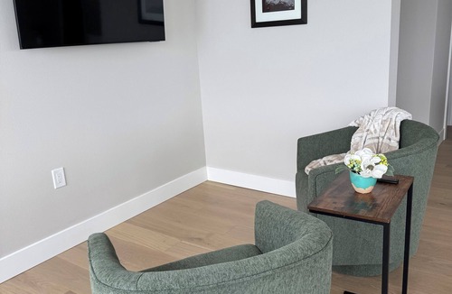 Astoria Apartment | The Vista on Pier 11