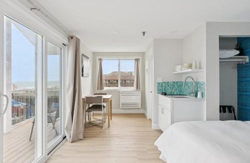 Old Orchard Beach Hotel | The Voyager