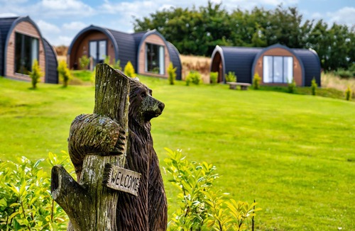 Bathgate Cabin | The Vu Snugs