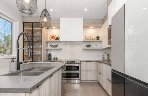 North Grenville House | The Wabi Sabi: luxury and well-designed home
