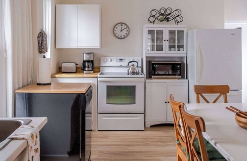 Wellington House | The Wagwell - Pet Friendly in Wellington