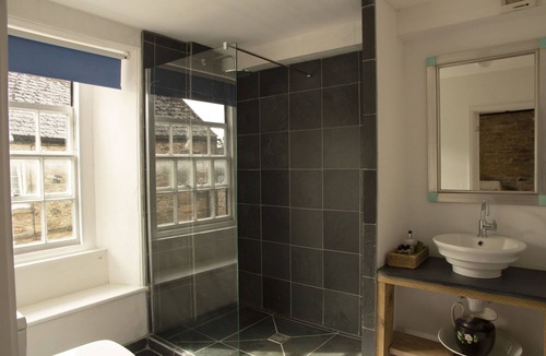 Walkhampton Bed & Breakfast | The Walkhampton Inn