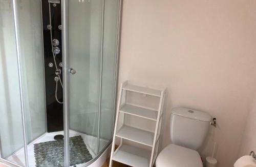 Le Dorat Bed & Breakfast | The Walnut Tree Chambre d'Hotes