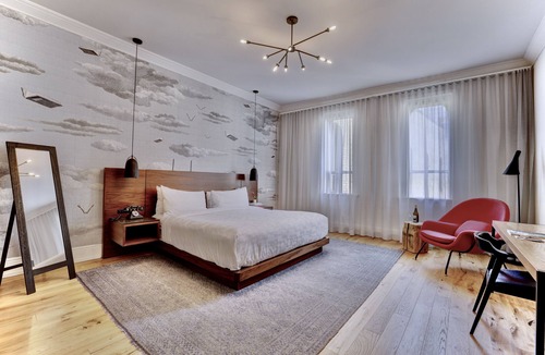 Kitchener Hotel | The Walper Hotel, part of JdV by Hyatt