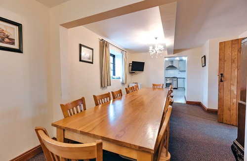 Craven Arms Cottage | The Walton