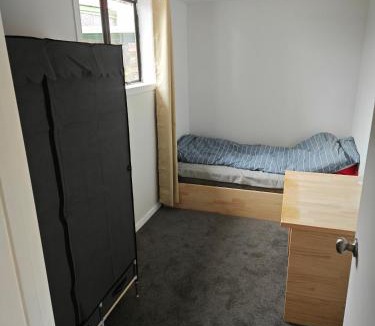 Henderson House | The Wanderer's Rest