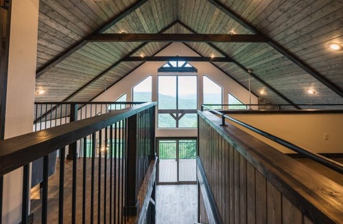 Ponca Cabin | The Wanderlust Cabin