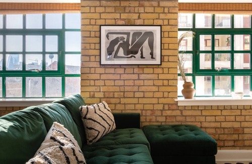 Wapping Apartment | The Wapping Wharf - Modern & Bright 2BDR Flat on the Thames with Parking