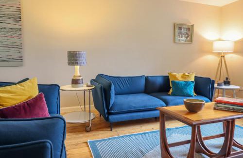 Newtown House | The Wardens House