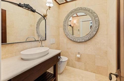 Central Mudgee House | The Warehouse - Heritage Elegance in Central Mudgee