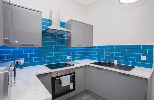 Greenock Apartment | The Warwick Apartment.