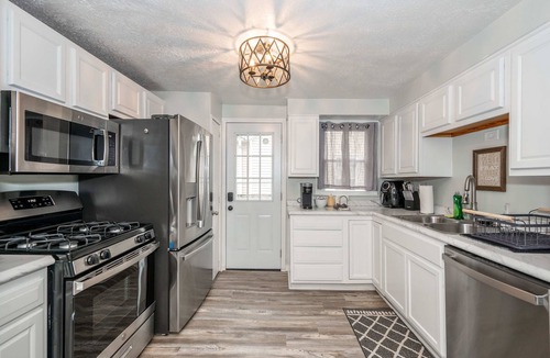 Harrison House | The Washington Cottage - 6ppl