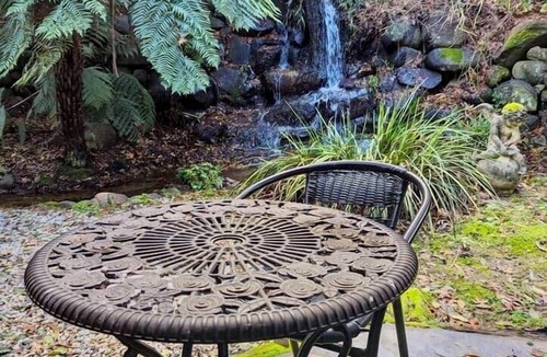 Warburton Cottage | The Water Cottage