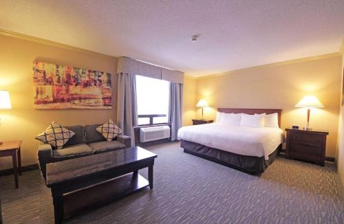 Sault Ste. Marie Hotel | The Water Tower Inn - BW Premier Collection