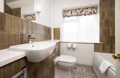 Waterhead Hotel | The Wateredge Inn, Ambleside- The Inn Collection Group