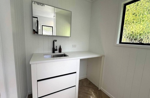 Piha House | The Waterfall House