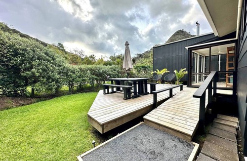 Piha House | The Waterfall House