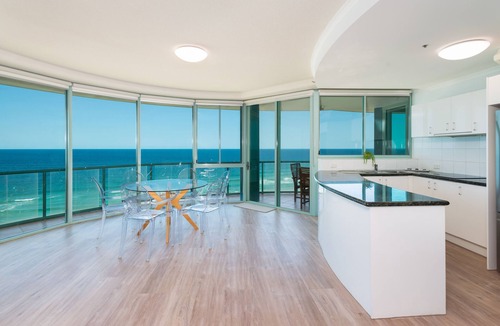 Main Beach Apartment | The Waterford on Main Beach