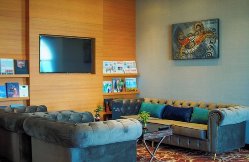 Kampung Lintang Hotel | The Waterfront Hotel