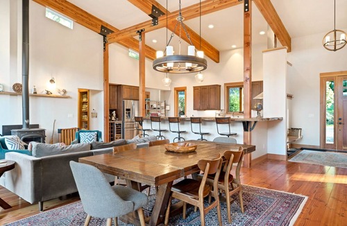 Clatsop County House | The Waterman Lodge