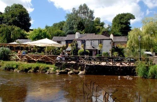 Tuckenhay Bed & Breakfast | The Watermans Arms