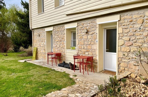 Valojoulx Bed & Breakfast | The “Watermill Suite” for 4 – Pool