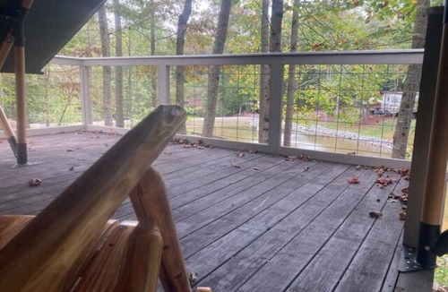 Fort Payne Apartment | The Water’s Edge Glamping Tent