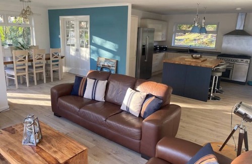 Lochgoilhead Cottage | the waterside | carrick castle | loch goil