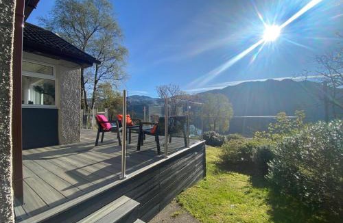 Lochgoilhead Villa | the waterside - carrick castle - loch goil
