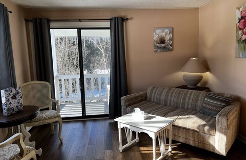 Bethlehem Hotel | The Wayside Inn