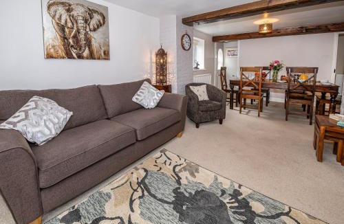 Huggate House | The Weaning Shed