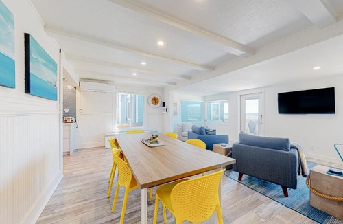 Rockaway Beach House | The Weather Gauge