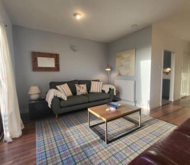 Troon House | The Wee House -Coorie Doon Stays