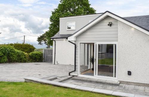 Bannockburn House | The Wee White Cottage