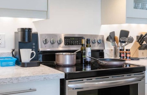 Ruthven Cottage | The Weekend House 😀 'where EVERY DAY is a weekend'