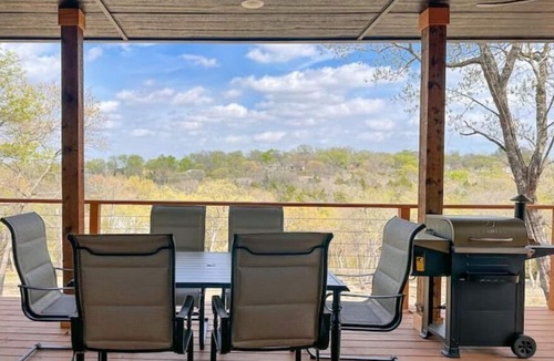 Denison Cabin | The Weekender at Eisenhower
