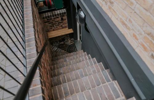 Stourbridge House | The Well Cellar