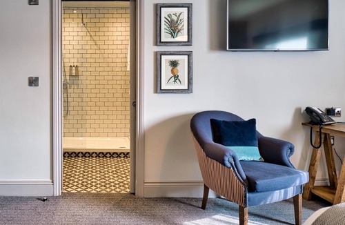 Stratfield Turgis Hotel | The Wellington Arms