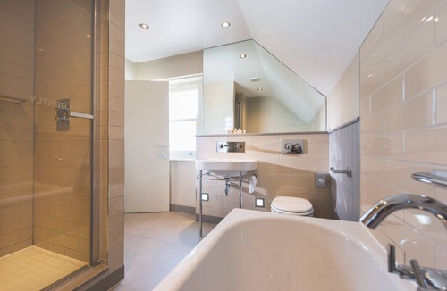 Horfield Hotel | The Wellington