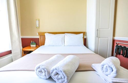 Ventnor Hotel | The Wellington Hotel