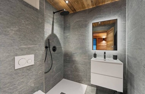 Champery Apartment | The Wellness Suite
